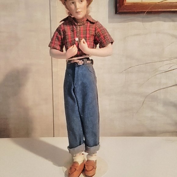 COPY - BRADFORD EXCHANGE DOLLS 3 W/ACCESSORIES - Picture 4 of 16